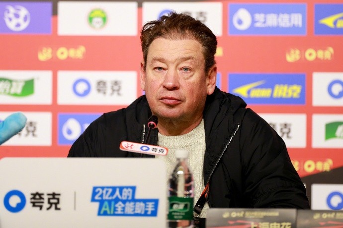 斯盧茨基：本場比賽激情四溢，以至於直到現在我的心情都還未平複